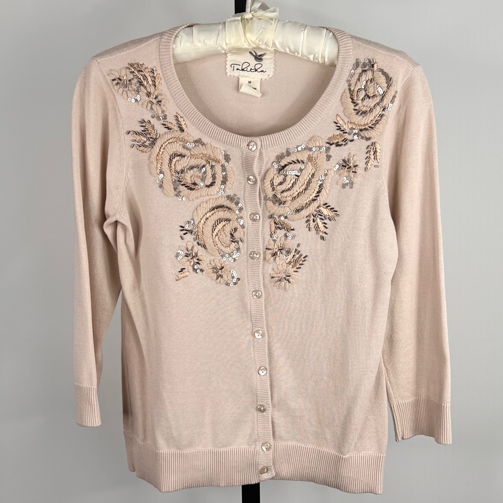Tabitha (Anthropologie), Size:M Beige Cardigan, Floral Embroidery, Sequins, EUC🌟